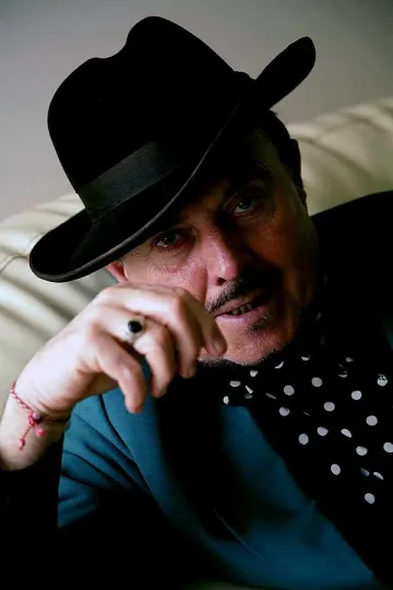 Съпруга остави оперен певец на свещи