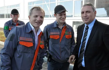 Камата продава BG джипове