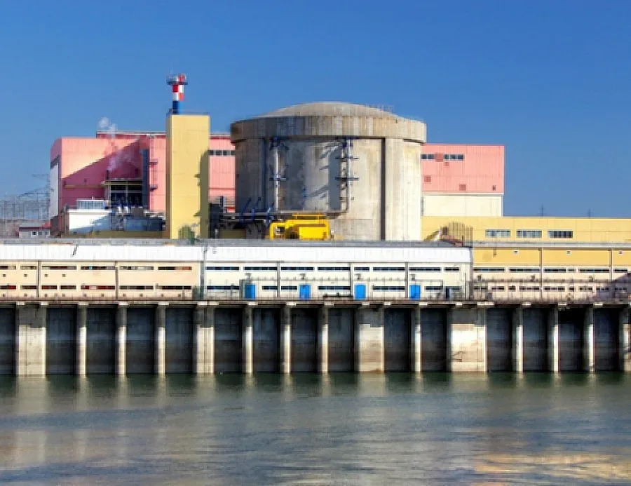 Авария спря реактор на румънска АЕЦ