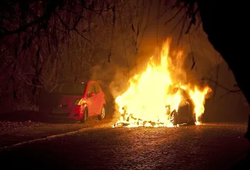Застрахователи отказват пари заради палежите