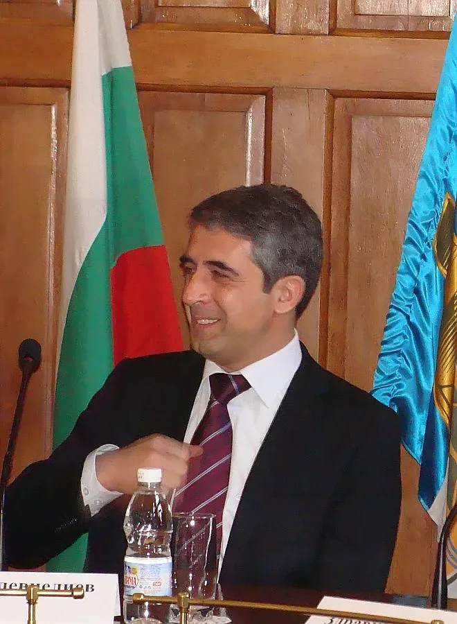 Плевнелиев: Добре сме, харчим колкото изкарваме