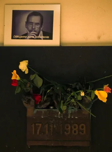 Хавел съчета театъра на абсурда и наследството на Кафка