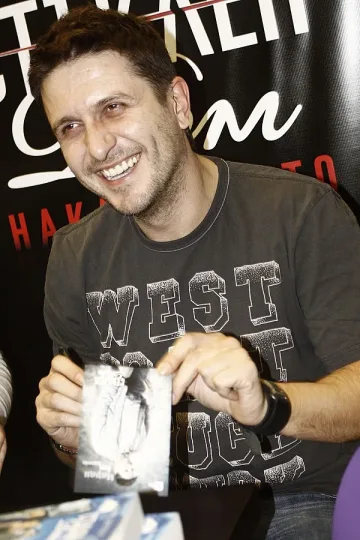 Кмет Vs. Блатечки за секссимвол