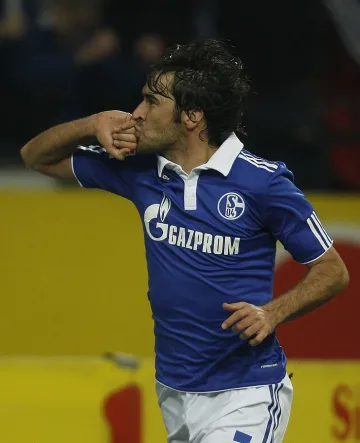 Голово шоу на Раул срещу "Вердер" (ВИДЕО)