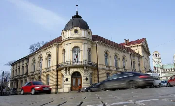 БАН отваря университет