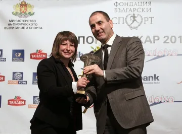 Вицепремиер и кмет раздават Икари