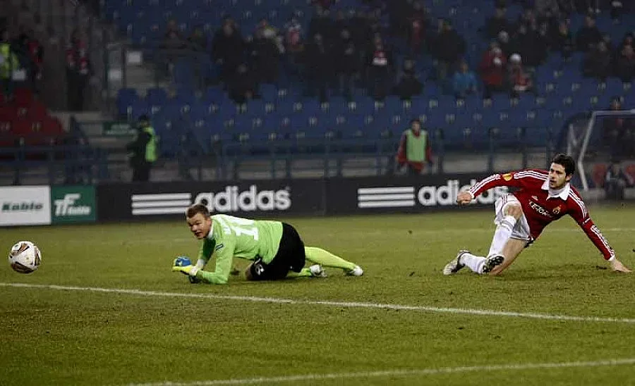 Гол на Генков изстреля "Висла" напред в Лига Европа (ВИДЕО)