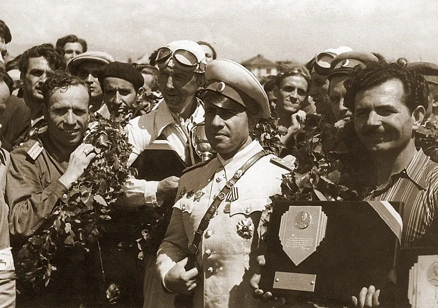 БОК иска паметник на ген. Стойчев