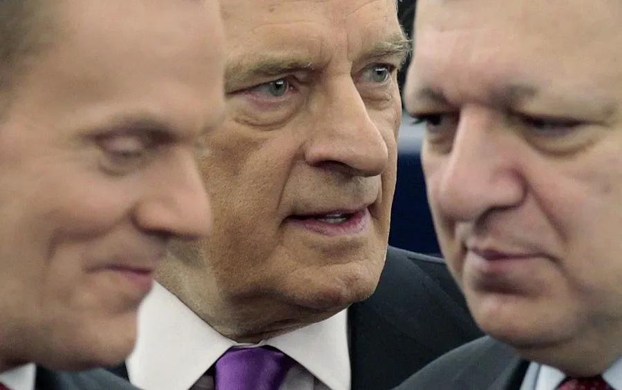 Европарламентът зове за нови избори в Русия