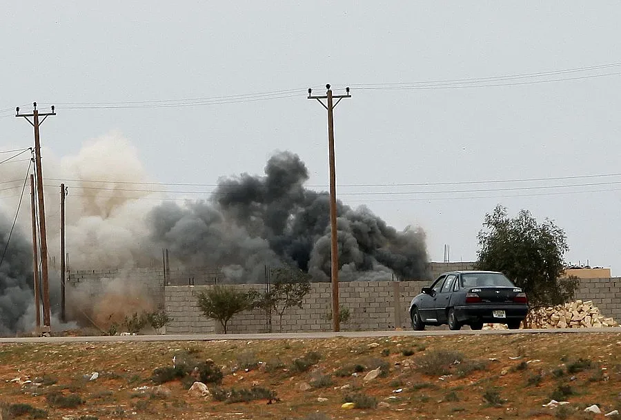 Либия пред племенна война