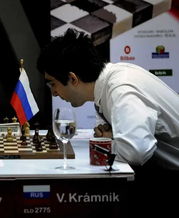 Крамник спечели "Чес класик" в Лондон