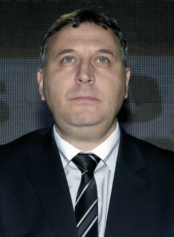 Кметове отличници искат бонуси