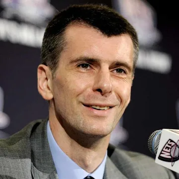 Милиардер кръстосва шпага с Путин