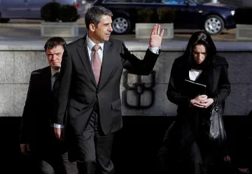 Плевнелиев се кълне пред Евангелието