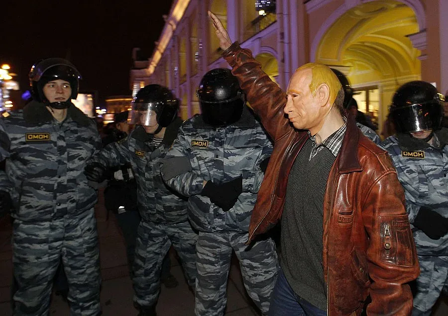 Арести на протеста на опозицията в Санкт Петербург 