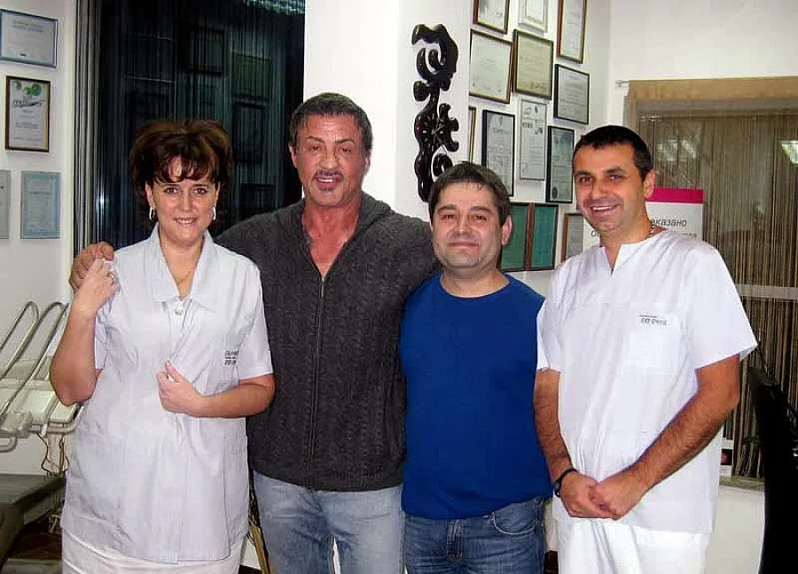 Слай си замина с БГ усмивка