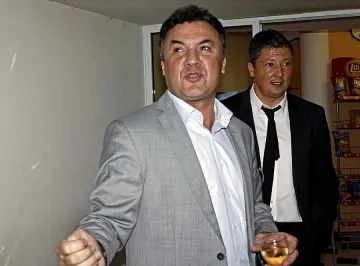 Уредихме мач с Холандия