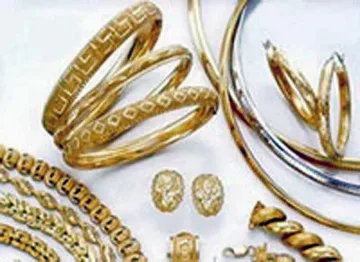 Търговци изкупиха 11 кила контрабандни бижута 