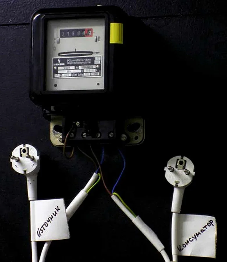 Бизнесът навит на такса електромер