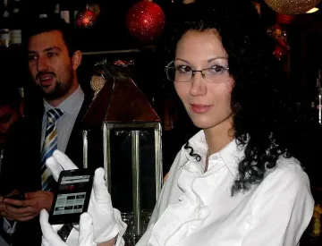 Най-тънкият смартфон в света вече и у нас