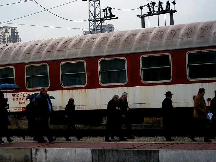 4 минути разделили живота от смъртта във влака-факла