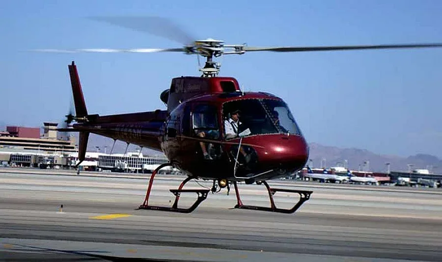 Петима загинаха при катастрофа с туристически хеликоптер