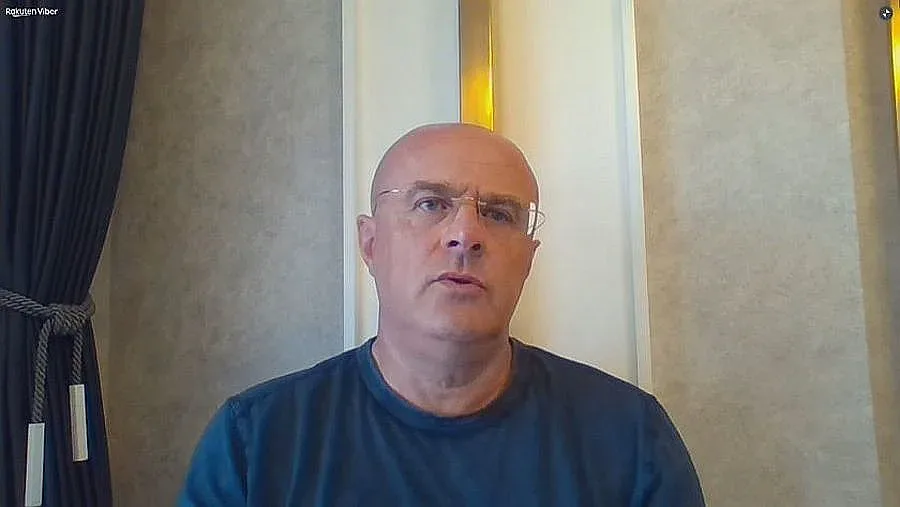 Илхан Андай: Война между Доган и Пеевски категорично няма