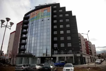 Първанов сменя Бояна със Студентски град