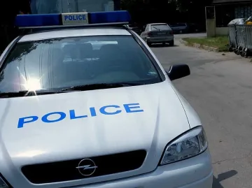 Пак насилие в училище, пребиха десетокласник от ревност