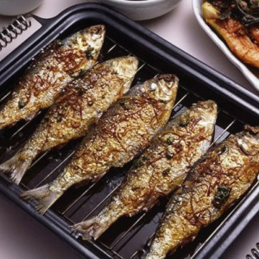 Кмет-кулинар мятка паламуд на скарата