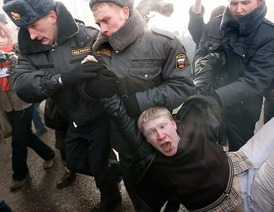 300 протестиращи арестувани в Москва