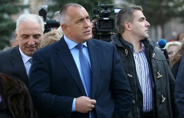 Бойко ще командва пет администрации онлайн