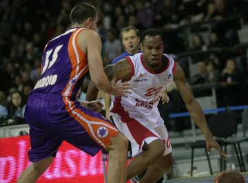 "Лукойл Академик" ще се бори с "Валенсия" пред 9000 