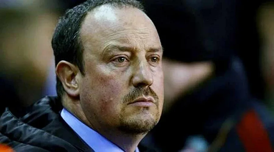 ПСЖ атакува титлата с Рафа Бенитес