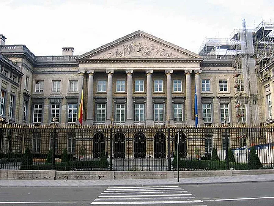 Белгия вдига бариерата за наши работници