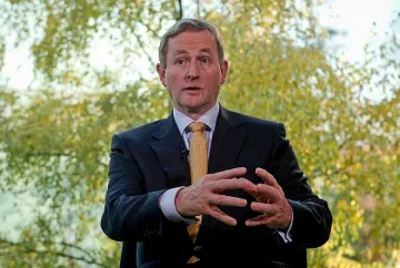 Ирландия по пътя на Гърция и Италия