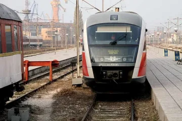 Свиват социалните в БДЖ, парите падат с 1/3