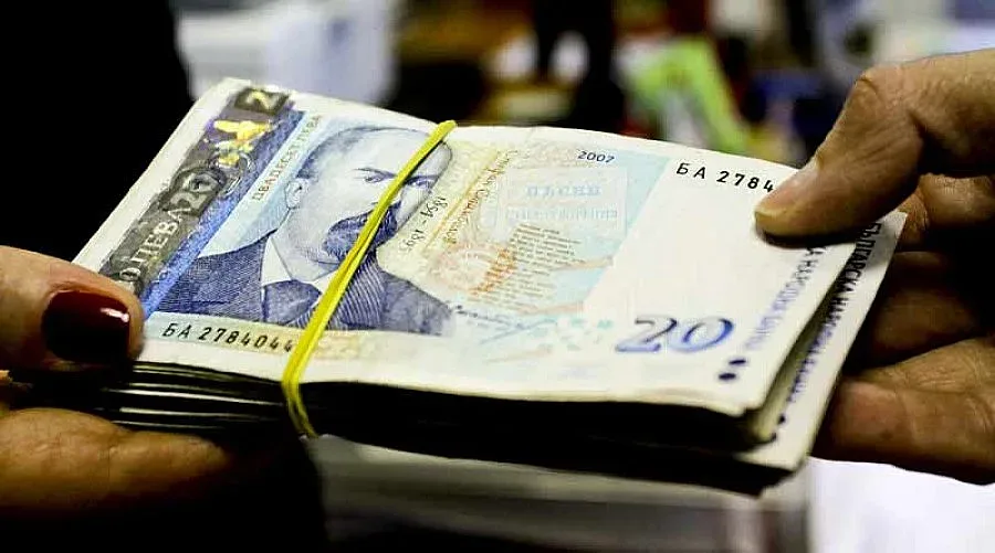 Пощите доставят за минути пари от чужбина