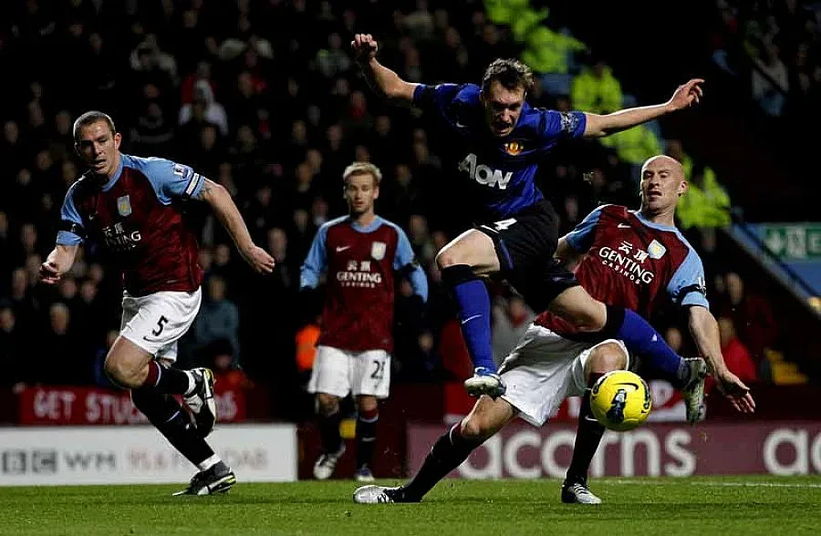 Грахчето влиза при Бербо в лазарета (ВИДЕО)