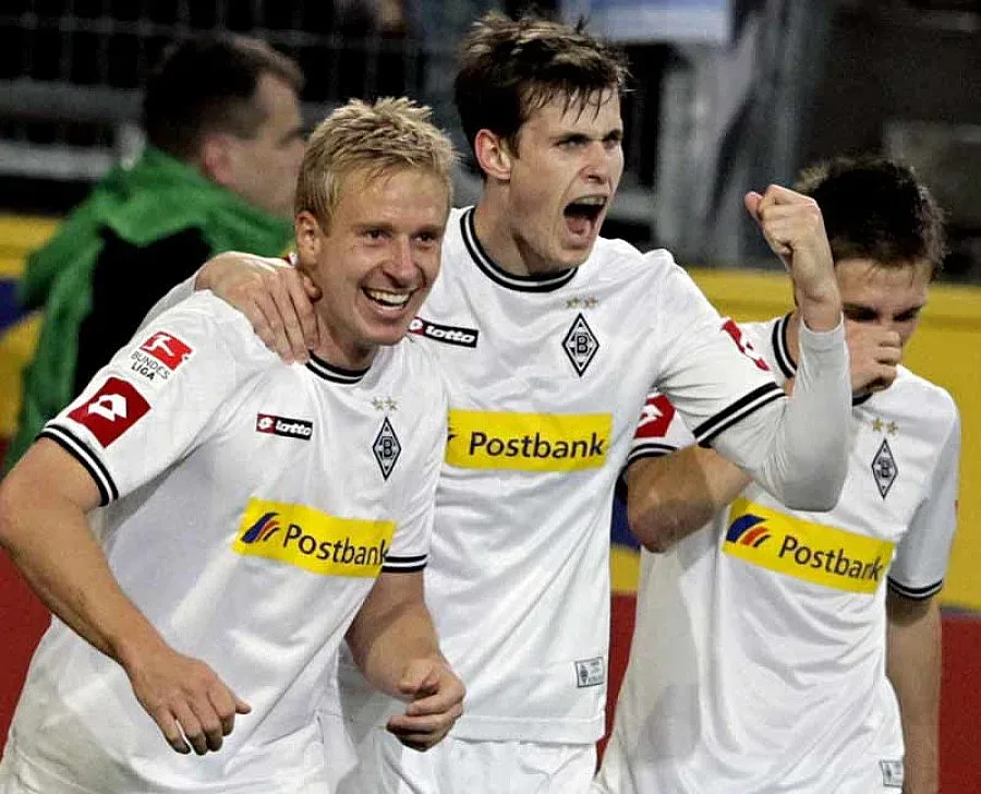 "Борусия" (Мьонхенгладбах) свали шампиона от върха