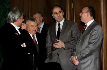 Полицаите си плащат осигуровките от 1 май