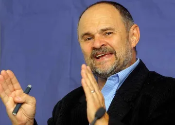 Шеф на културизма засне стара София