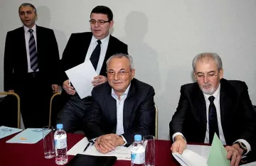 Доган с нови фаворити за областни шефове