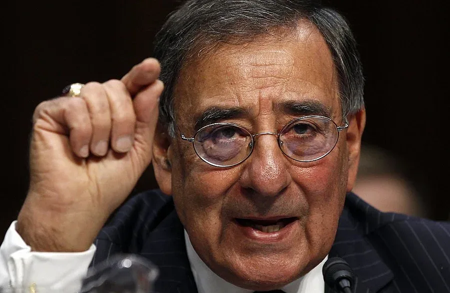 Награждават министър със 140-годишно вино за Осама