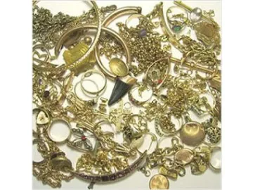 Хванаха "гастрольорите" при обир с кило злато