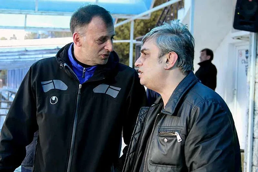 Треньор и швед се разделят с "Левски"