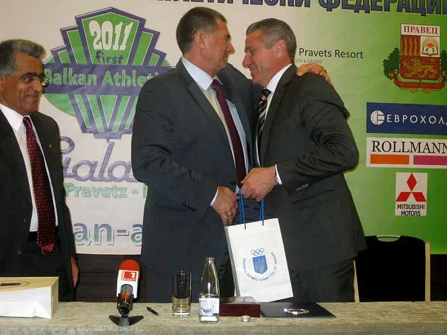 Сергей Бубка яхна колелото в Правец