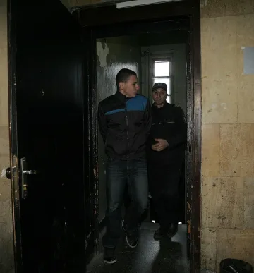 Гладиаторът Вальо пребил 8 от едно училище за месец