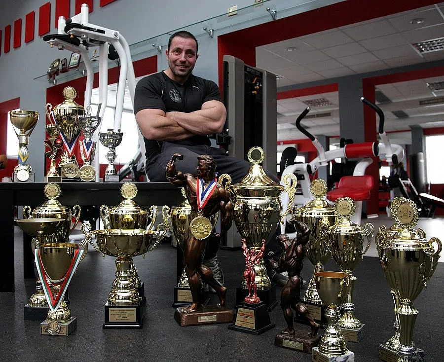 Световно по културизъм за ЧРД на Сталийски