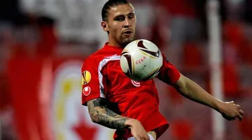 Запалиха втора кола на футболист на ЦСКА